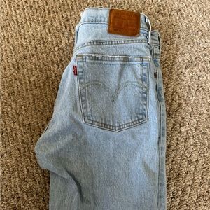 Levi’s 501 light wash